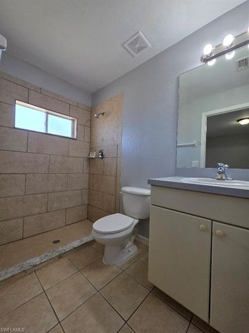 2419 Joe AVE S, Lehigh Acres, FL 33973