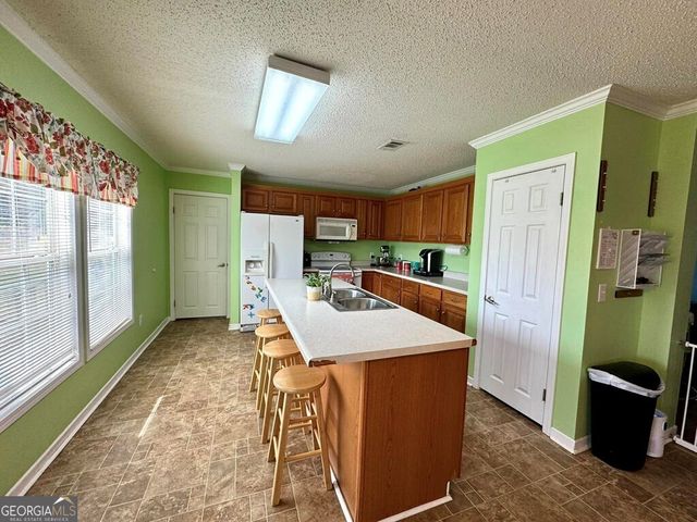 951 Collins Lane, Rentz, GA 31075