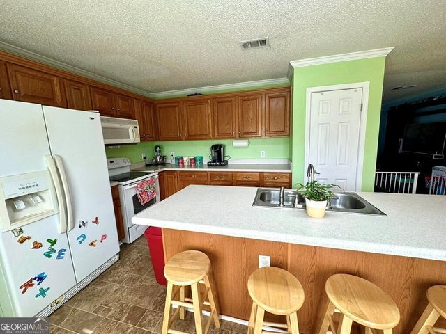 951 Collins Lane, Rentz, GA 31075
