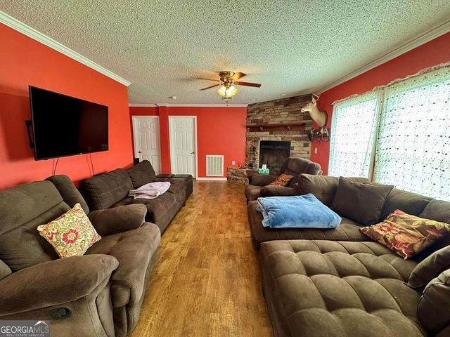 951 Collins Lane, Rentz, GA 31075