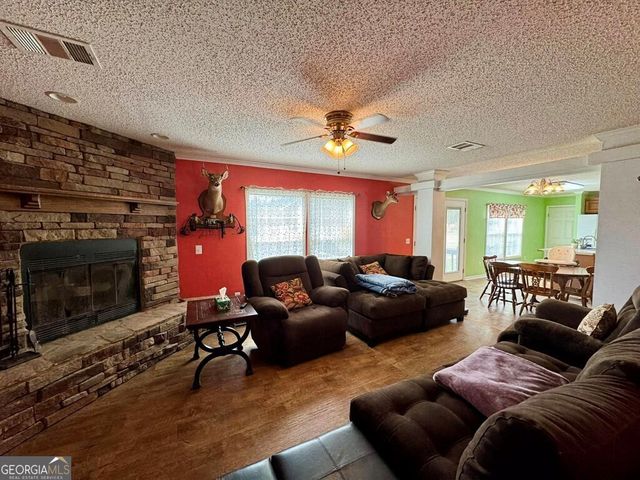 951 Collins Lane, Rentz, GA 31075