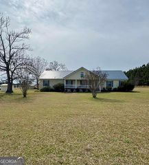 951 Collins Lane, Rentz, GA 31075