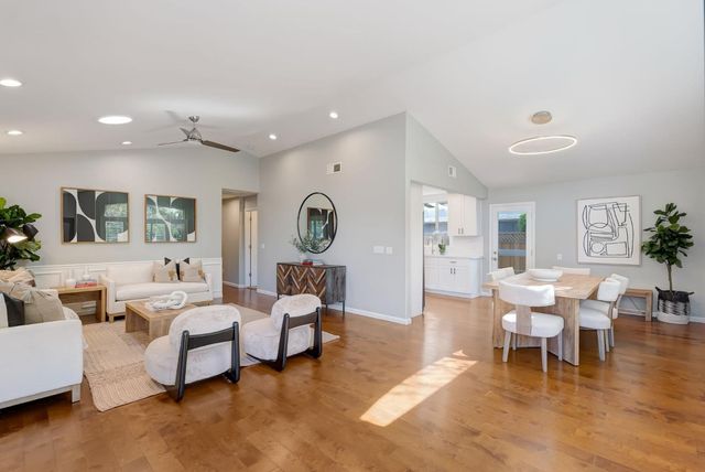 996 Hall Street, San Carlos, CA 94070