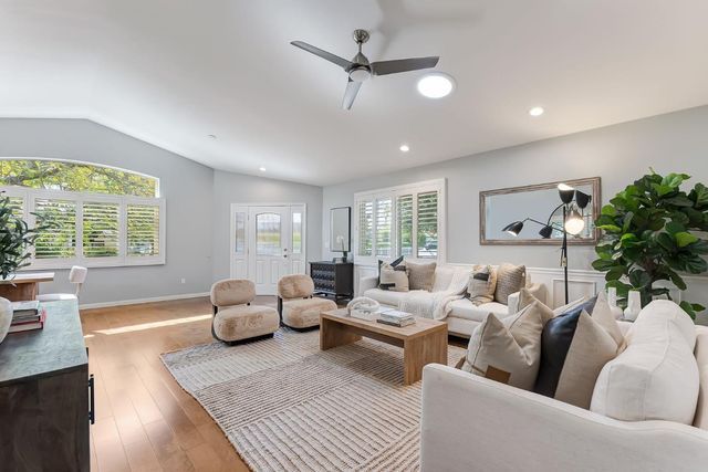 996 Hall Street, San Carlos, CA 94070