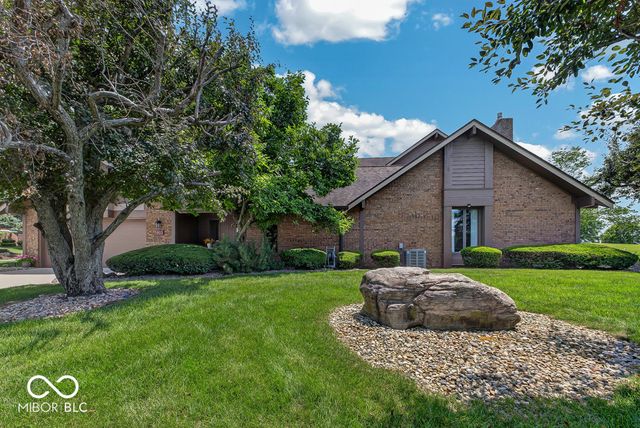 803 Burwick Trce, Greenwood, IN 46143