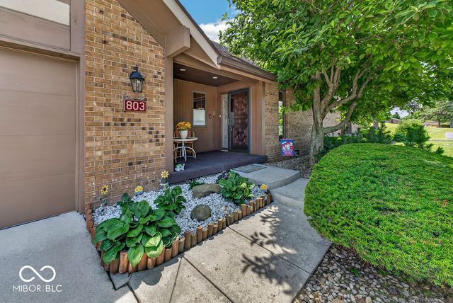 803 Burwick Trce, Greenwood, IN 46143