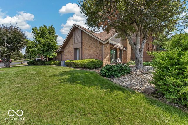 803 Burwick Trce, Greenwood, IN 46143