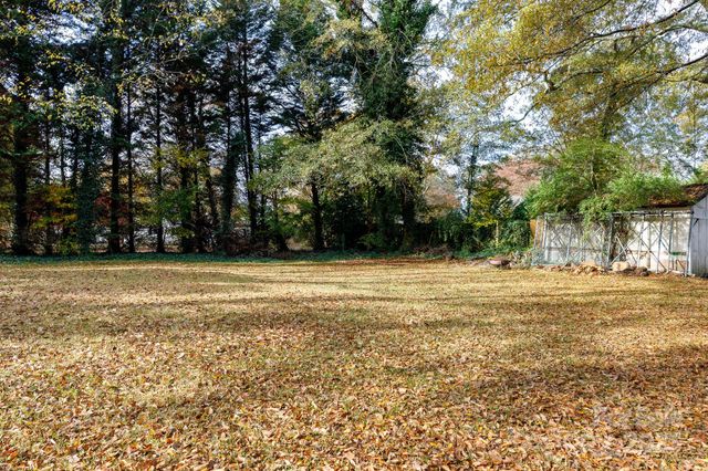 303 Kings Mountain Street, Clover, SC 29710