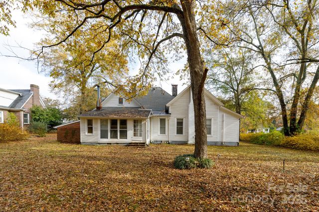 303 Kings Mountain Street, Clover, SC 29710