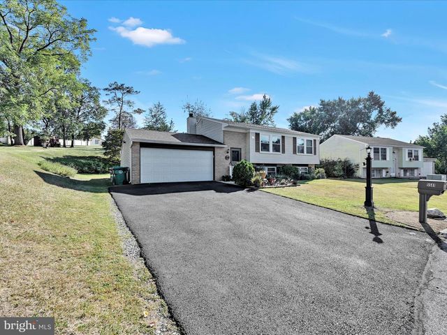 5581 EDSEL ST, Harrisburg, PA 17109