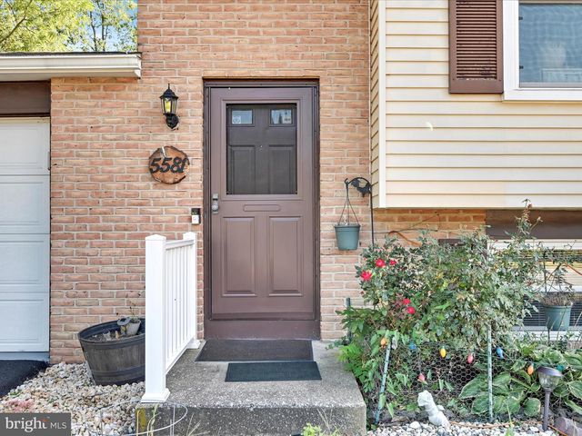 5581 EDSEL ST, Harrisburg, PA 17109