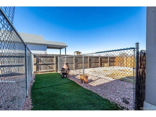 1875 Rancher Dr, Milliken, CO 80543