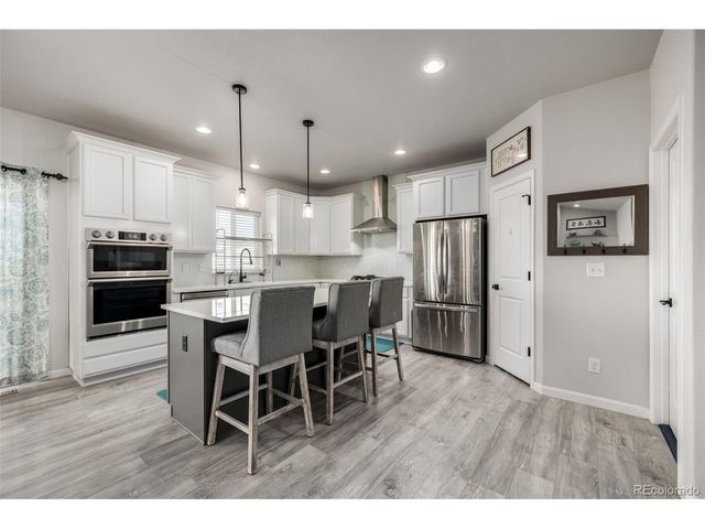 1875 Rancher Dr, Milliken, CO 80543