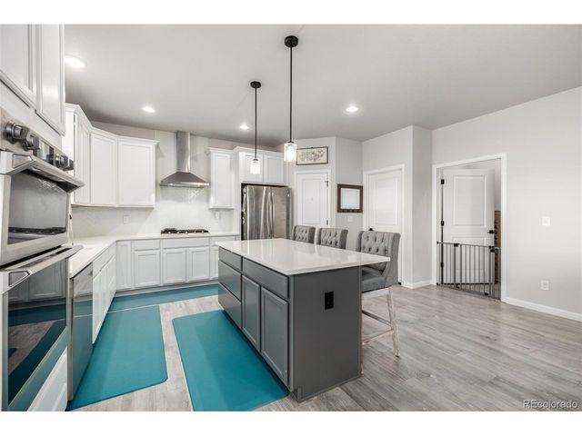 1875 Rancher Dr, Milliken, CO 80543