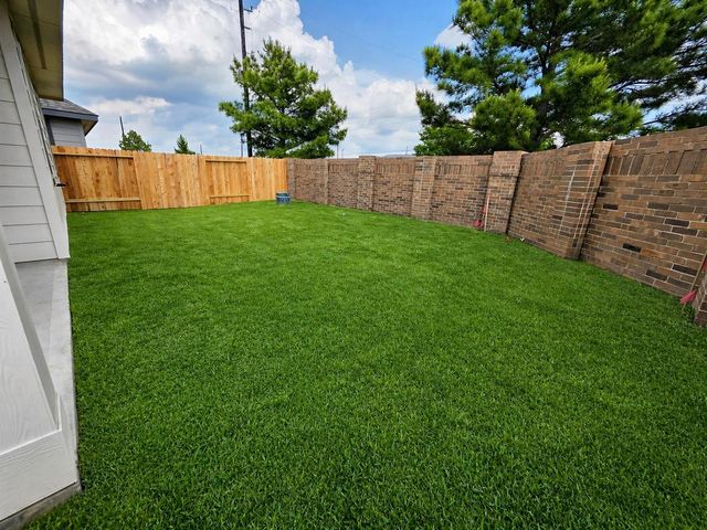 10443 Port Huron Lane, Tomball, TX 77375