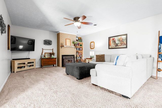 128 County Farm Road, London, KY 40741