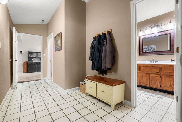 128 County Farm Road, London, KY 40741