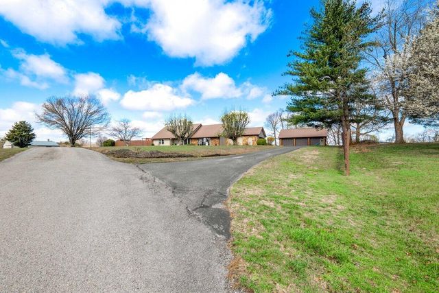 128 County Farm Road, London, KY 40741