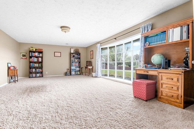 128 County Farm Road, London, KY 40741