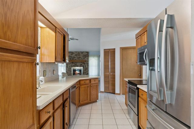 4160 WOOD DRIVE, Mount Dora, FL 32757