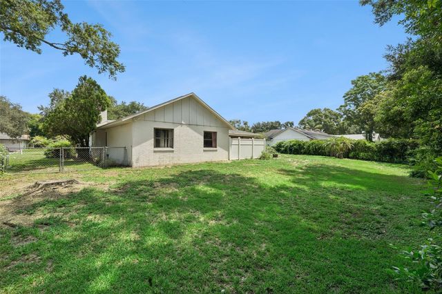 4160 WOOD DRIVE, Mount Dora, FL 32757