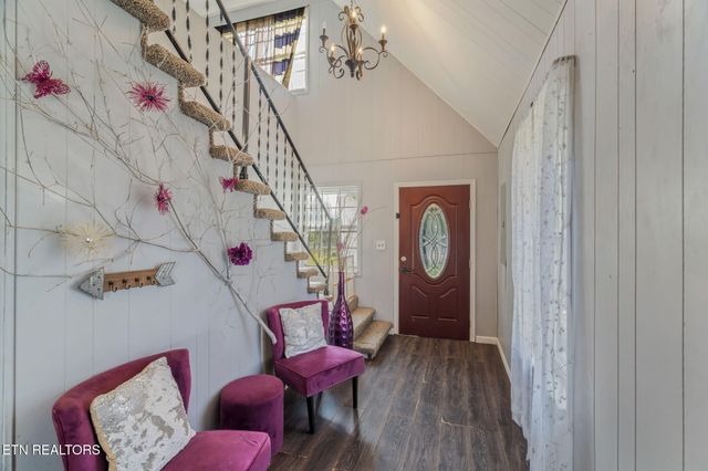 3607 Airport Rd, Rockwood, TN 37854