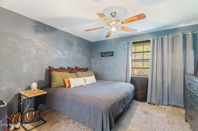 3607 Airport Rd, Rockwood, TN 37854