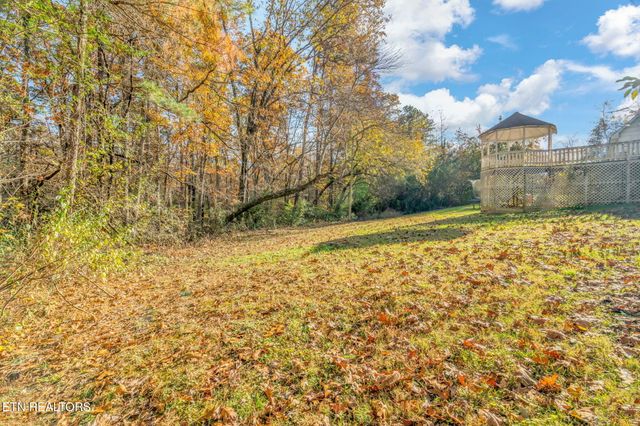 3607 Airport Rd, Rockwood, TN 37854