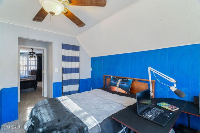 3607 Airport Rd, Rockwood, TN 37854