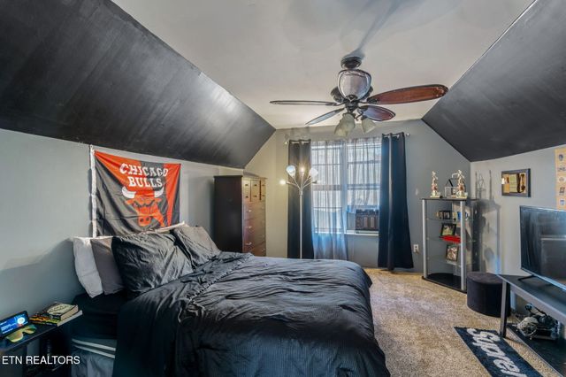 3607 Airport Rd, Rockwood, TN 37854