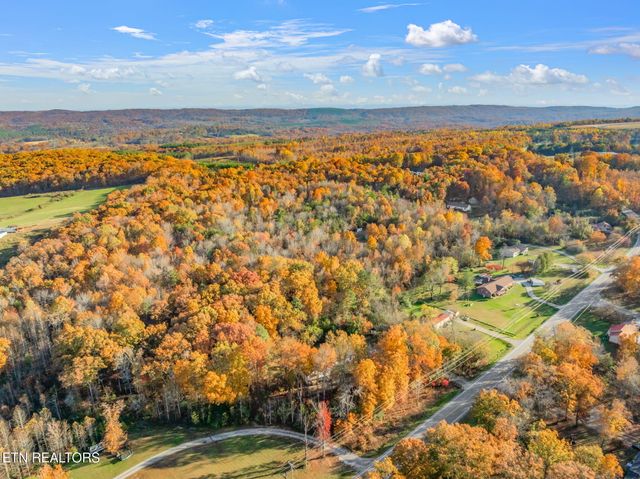 3607 Airport Rd, Rockwood, TN 37854