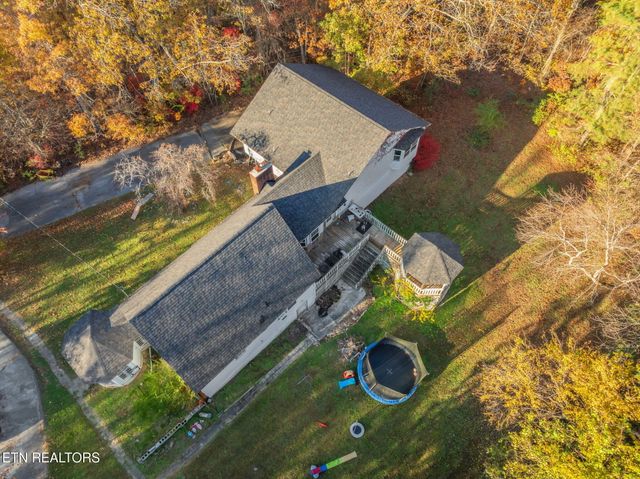 3607 Airport Rd, Rockwood, TN 37854