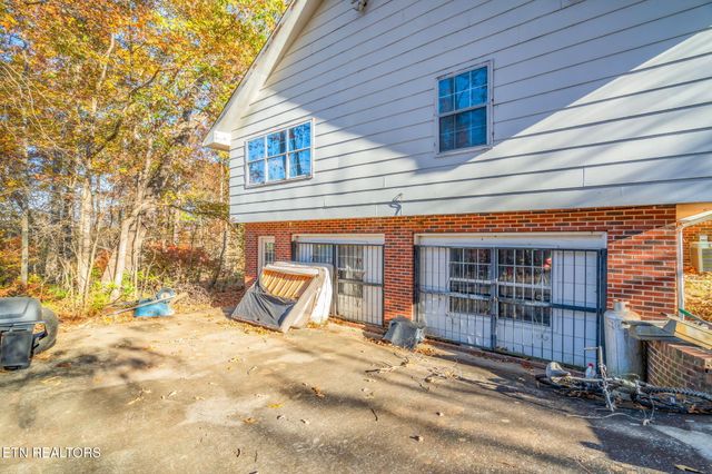 3607 Airport Rd, Rockwood, TN 37854