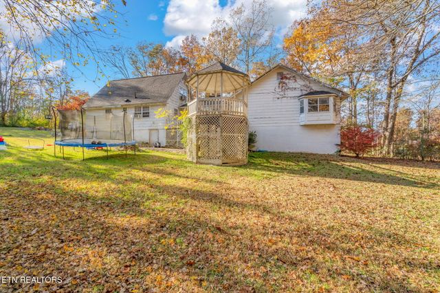 3607 Airport Rd, Rockwood, TN 37854