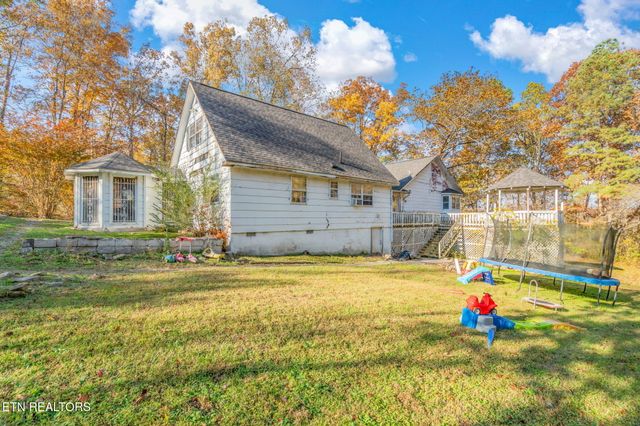 3607 Airport Rd, Rockwood, TN 37854