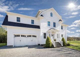 74 Old Post Lane, Mamaroneck, NY 10543