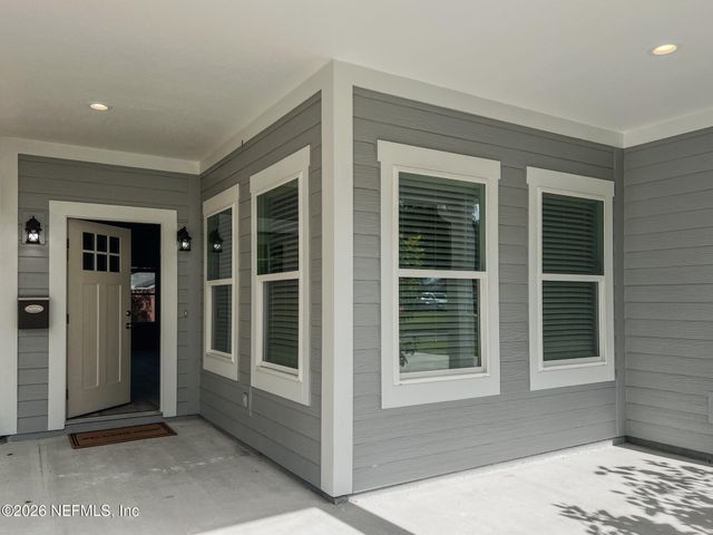 4325 APPLETON Avenue, Jacksonville, FL 32210