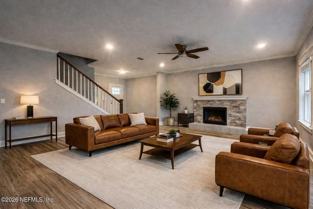 4325 APPLETON Avenue, Jacksonville, FL 32210