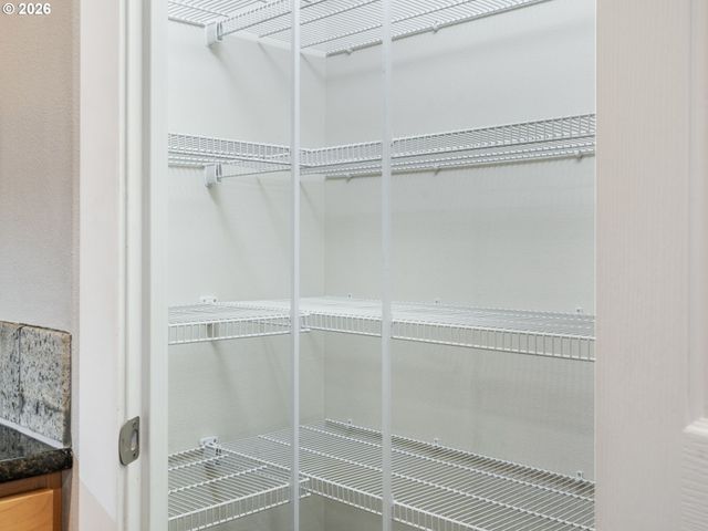 5618 Ne 74TH Ct, Vancouver, WA 98662