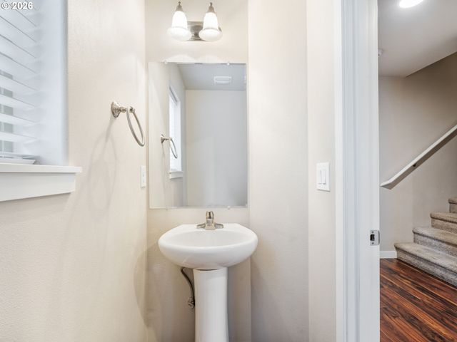 5618 Ne 74TH Ct, Vancouver, WA 98662