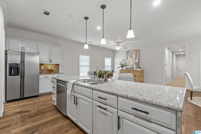3840 VILLAGE CENTER DRIVE, Hoover, AL 35226
