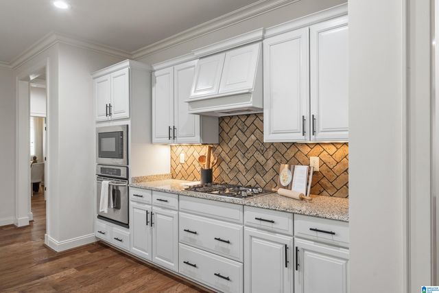 3840 VILLAGE CENTER DRIVE, Hoover, AL 35226