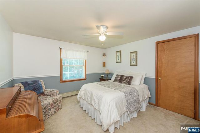 2 Baron Road, West Milford, NJ 07480