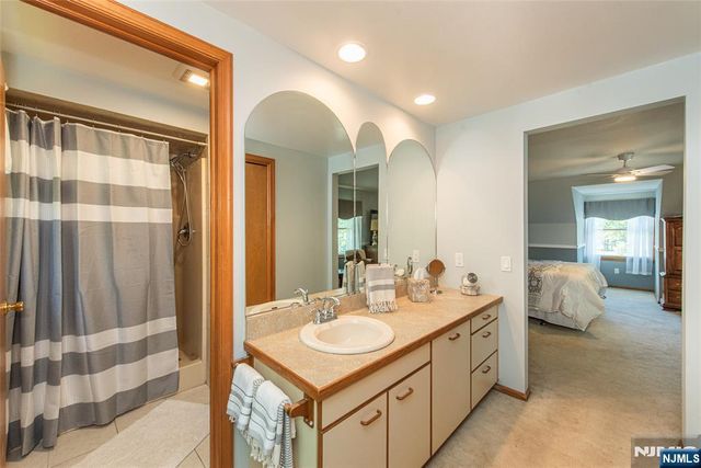 2 Baron Road, West Milford, NJ 07480