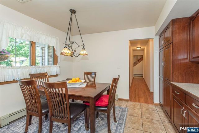 2 Baron Road, West Milford, NJ 07480