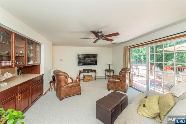 2 Baron Road, West Milford, NJ 07480
