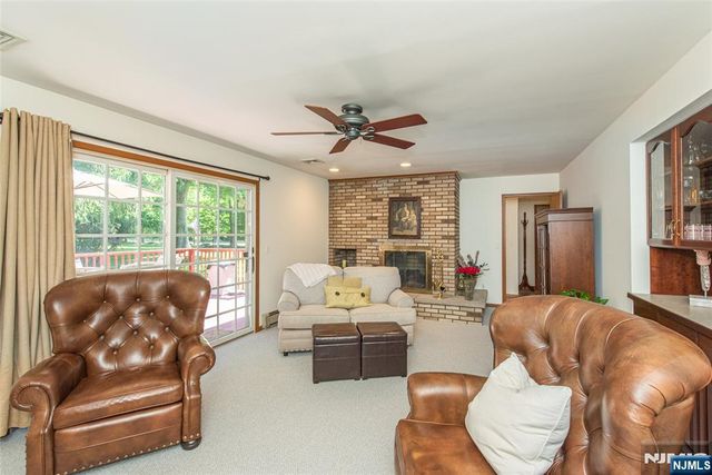 2 Baron Road, West Milford, NJ 07480