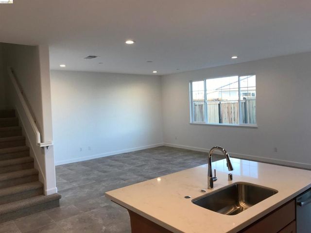 739 JENNIFER STREET, Brentwood, CA 94513