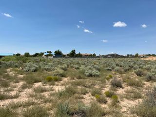 417 9th Street NE, Rio Rancho, NM 87124