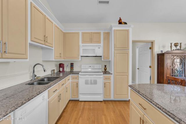 35 Stroud Will Court, Rocky Point, NC 28457